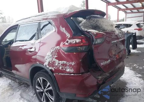 2020 Nissan Rogue Sv Intelligent Awd z USA, uszkodzony, nr VIN 5N1AT2MV6LC764074